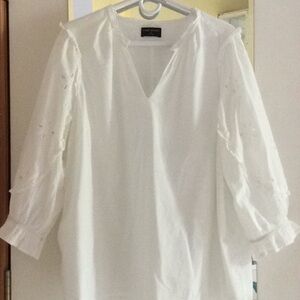 LANE. BRYANT COOTN WHITE BLOUSE